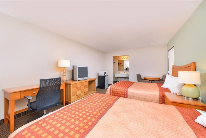 Americas Best Value Inn - Somerset Extérieur photo